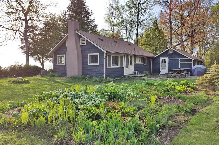 Cottage rental | Sandpiper Cottage - Bayfield